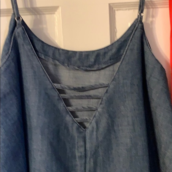 Super cute Denim strapy top - Picture 4 of 4